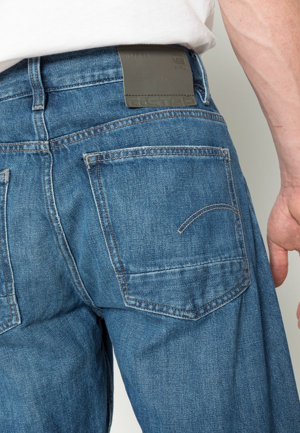 TRIPLE A REGULAR STRAIGHT - Straight leg jeans3