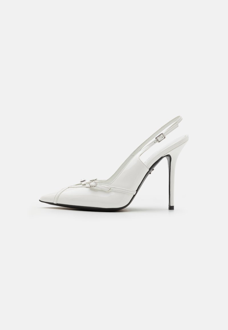 David Koma - FIN BUCKLE DETAIL SLING BACK - Zapatos altos - white, Ampliar