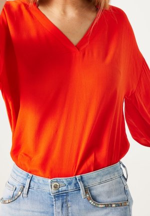 Blouse - red