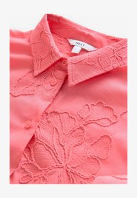 Unausgewählt, coral pink