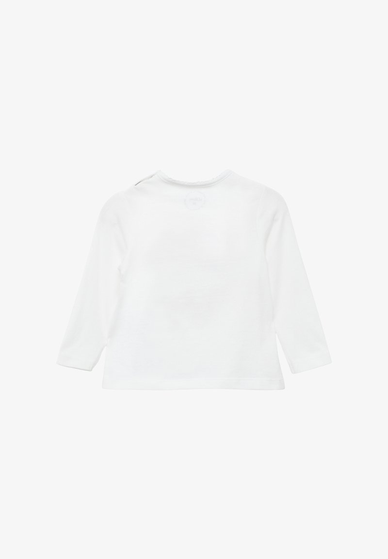Camicia bianca in cotone a maniche lunghe con scollo rotondo, chiusura sul retro con bottoni e una texture liscia senza fantasie.
