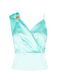 Top enveloppant satin aqua avec un corsage structuré, une large bretelle unique et un accent décoratif en matériel doré. Texture lisse, silhouette ajustée.