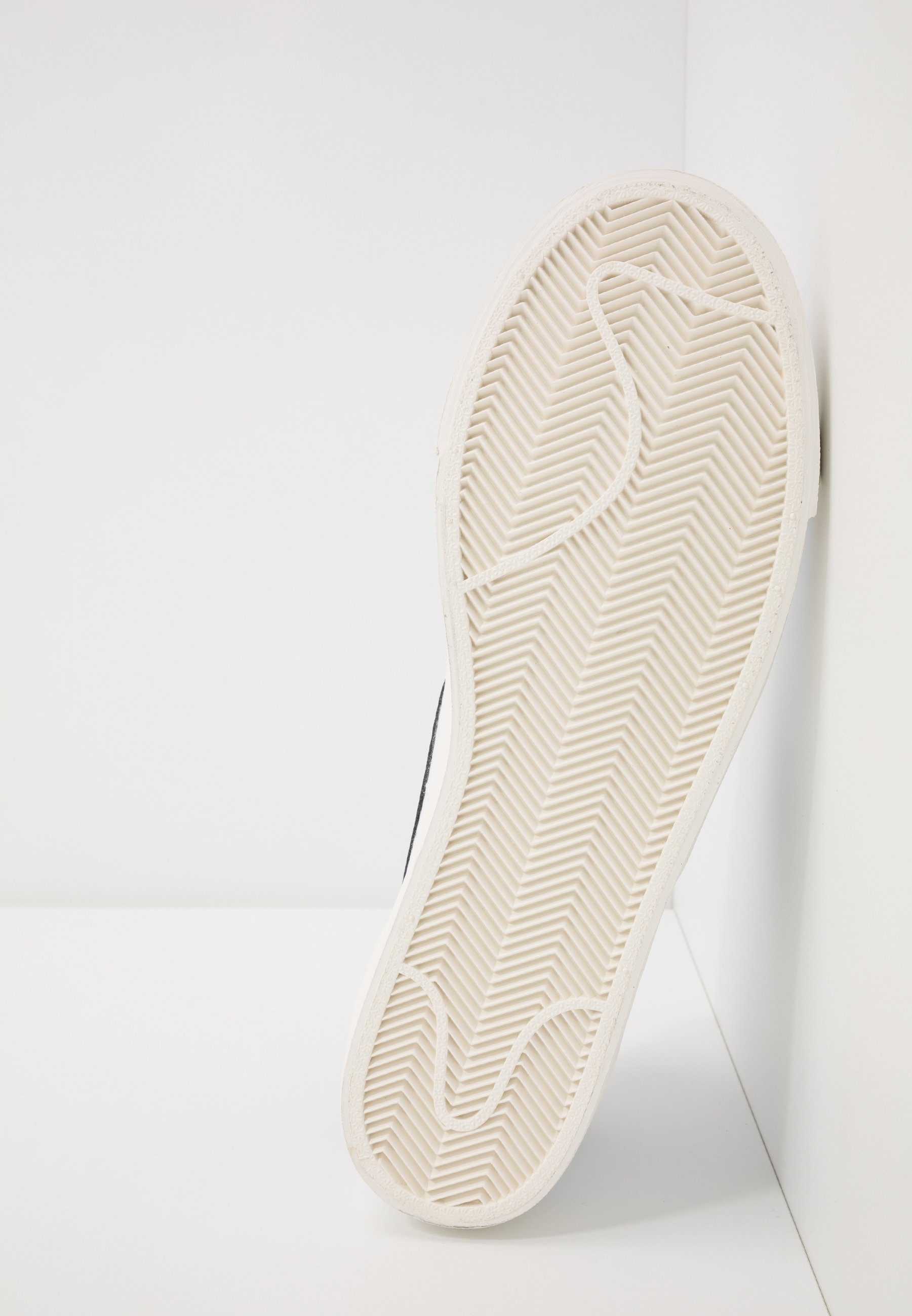 Nike Sportswear BLAZER - Sneaker low - white/black/weiß - Zalando.de