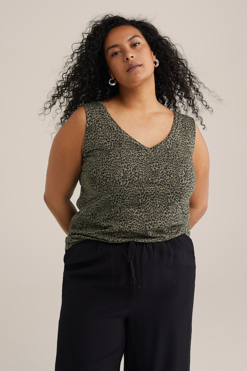 WE Fashion CURVE - Top - olive green