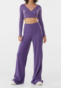 Bershka Pullover - mauve