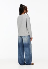 PULL&BEAR OVERSIZE - Longsleeve - grey
