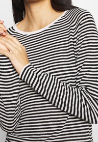 Selected Femme Strickpullover - black