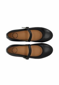 Black leather Mary Jane shoes with a round toe, a flat sole, and a strap featuring a buckle. Interior in tan color with brand logo.