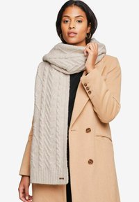 Lipsy COSY CABLE - Sall - cream