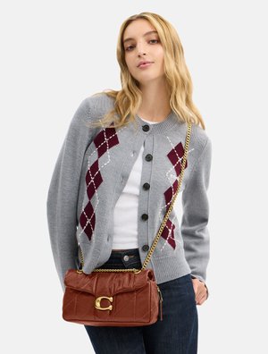 COACH, TABBY SHOULDER BAG 26 WITH QUILTING . - Sac bandoulière - b4 pecan