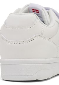 Hummel CAMDEN - Trainingsschuh - bright white