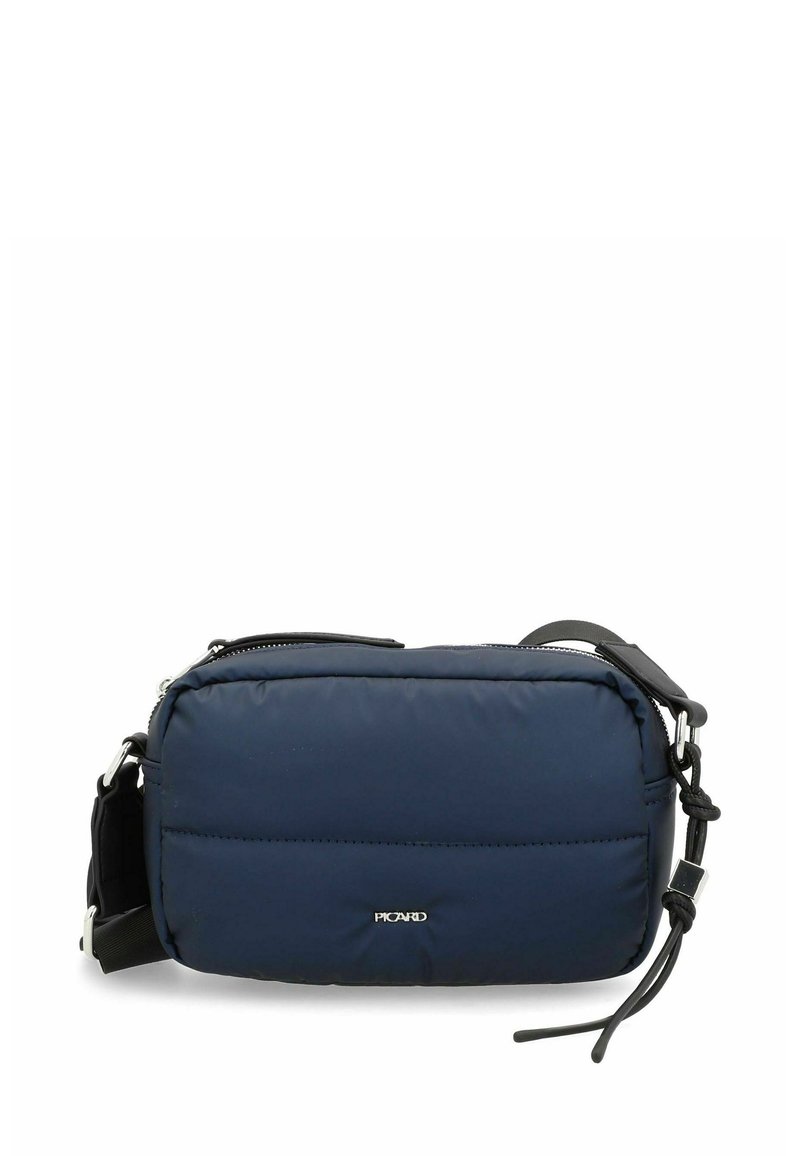 Navy Umhängetasche aus gepolstertem Material mit Reißverschluss, verstellbarem Gurt und silberfarbenen Beschlägen. Sauberes, minimalistisches Design.