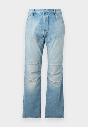 Lichtblauwe, hooggewaisted jeans met een rechte snit, voorzien van kniestukken en een vervaagde textuur. Metalen knoopsluiting bij de taille.