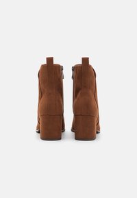 Marco Tozzi Bottines - cognac