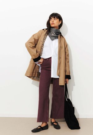 HECTOR TAILLE HAUTE - Jean droit - bordeaux