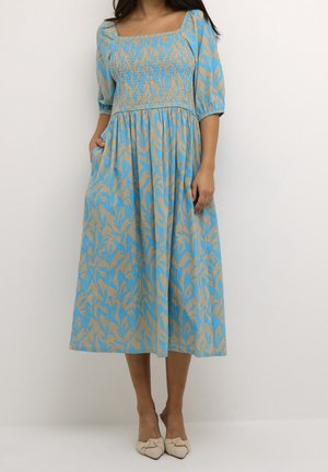 Kaffe Robe de jour - light blue