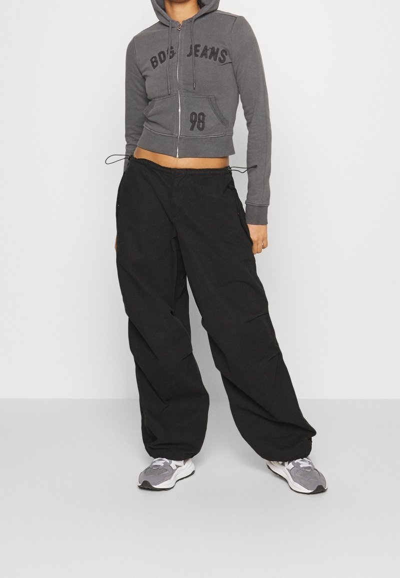 BDG Urban Outfitters Stoffhose black/schwarz (Pre-owned) Zalando