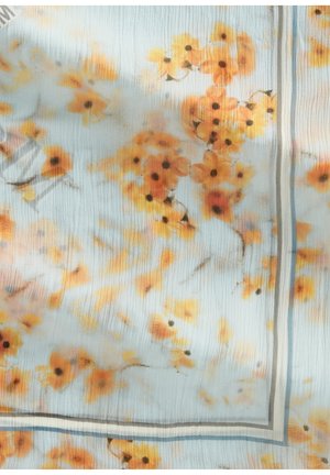 Jasnoniebieska tkanina z pomarańczowym i żółtym kwiatowym wzorem oraz podwójną obwódką w odcieniach niebieskiego i szarości.