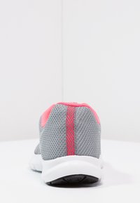 Nike Performance Träningsskor - dark grey