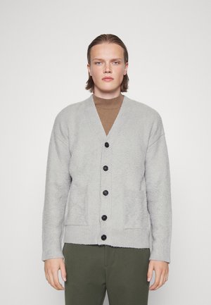 CARDIGAN OVER EFFETTO CASENTINO - Cardigan - perla
