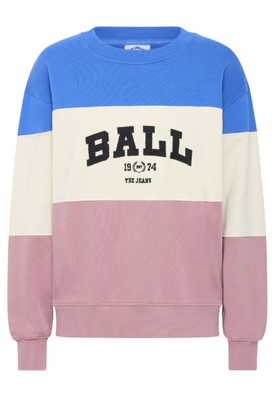 Kleurgebouwde sweatshirt met blauwe, crème en roze gedeeltes, gemaakt van zachte stof. Zwarte "BALL" logo met "1974" details aan de voorkant.