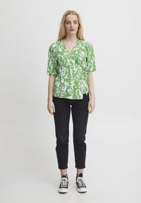 ICHI IHREGINE SS - Blůza - greenbriar