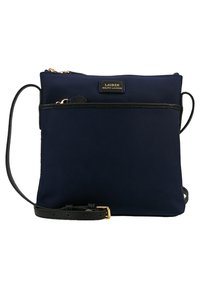 Borsa a tracolla in tela blu navy con dettagli in pelle nera e logo dorato. Presenta una tasca frontale con zip e tracolla regolabile. Texture morbida.