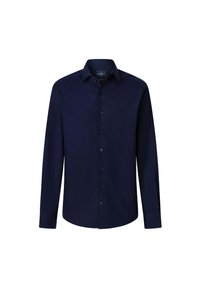 Camisa de manga larga azul marino hecha de una tela suave, con cierre de botones en la parte delantera, puños sencillos y un diseño clásico de cuello.