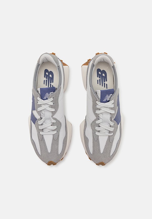 WS327 - Trainers - incense2