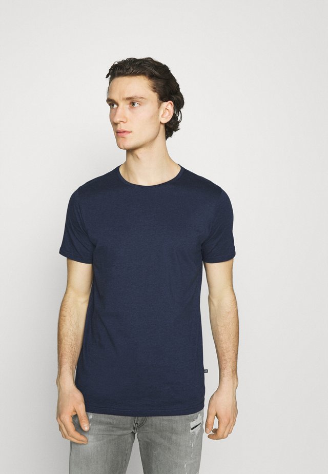 JERMANE - T-shirts - dust blue