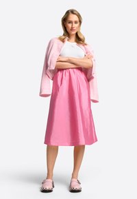 Rich & Royal Fustă în formă de A - sorbet pink