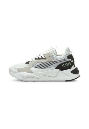 Baskets basses - puma white-puma black