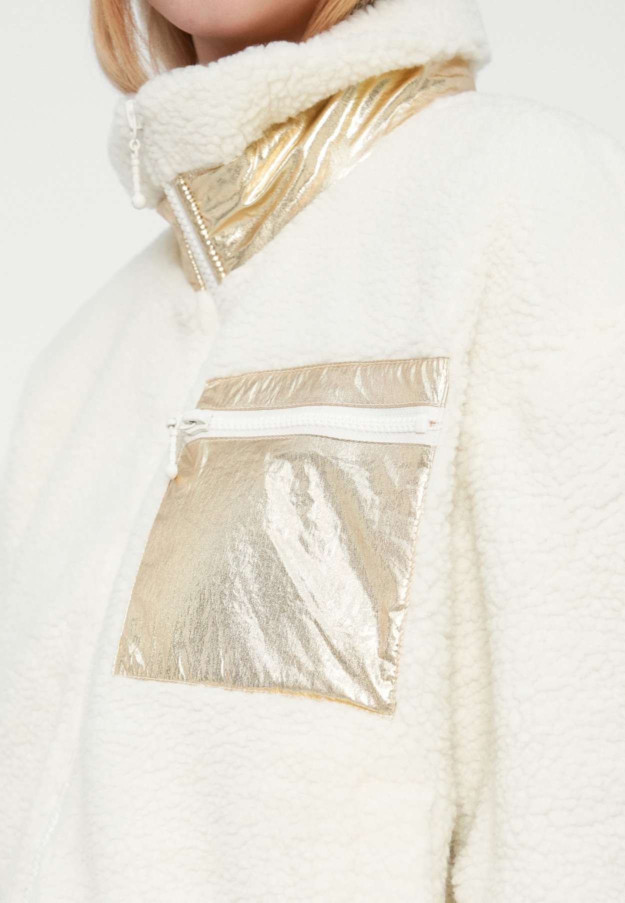 ONLTRACY SHORT JACKET