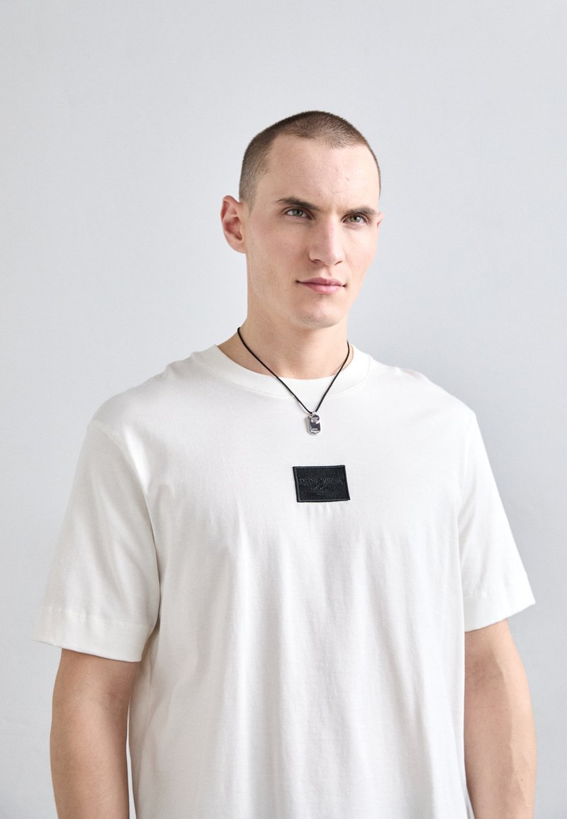 Emporio Armani Basic T-shirt - snow white/off-white - Zalando.ie