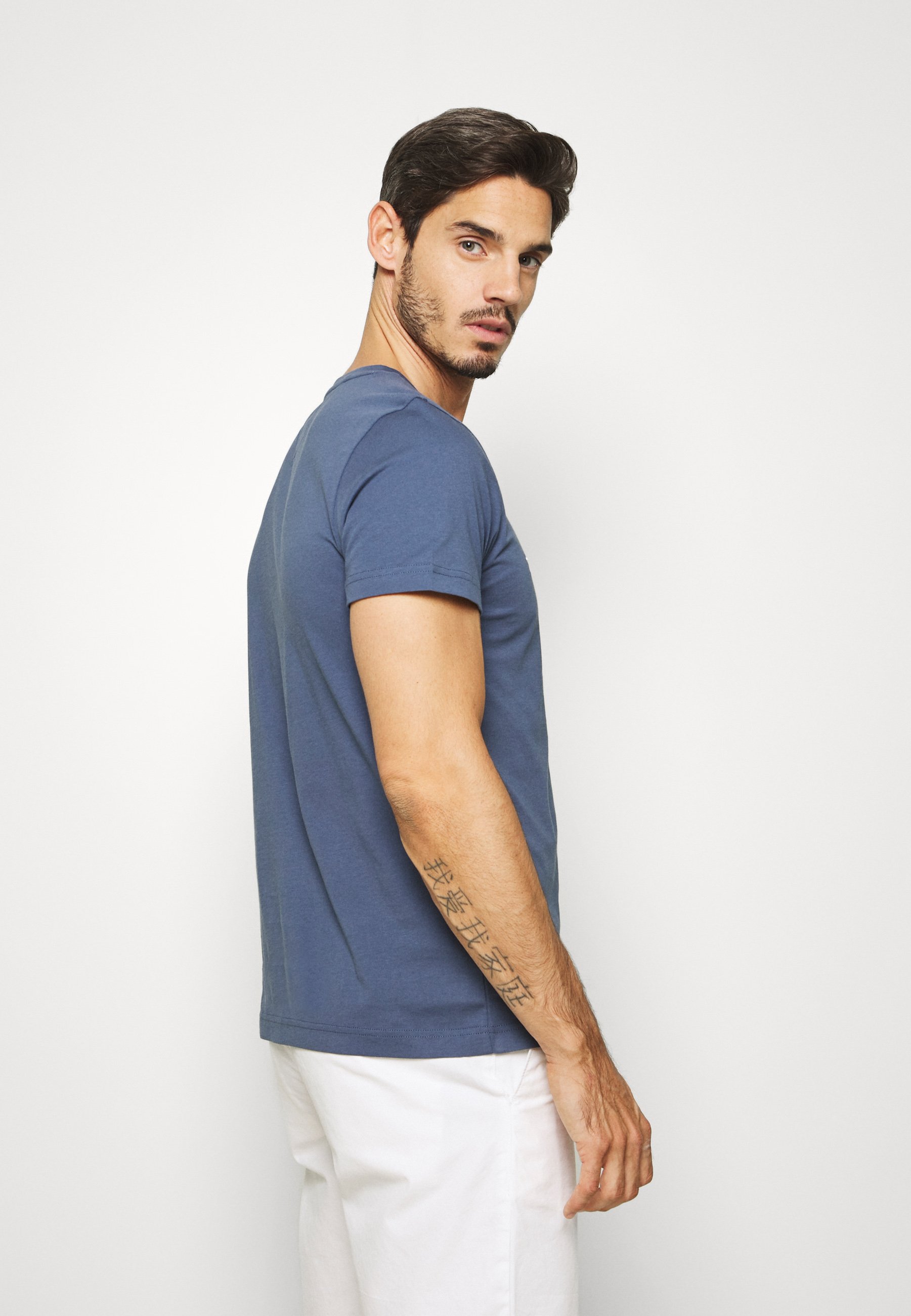 Tommy Hilfiger LOGO TEE - Print T-shirt 