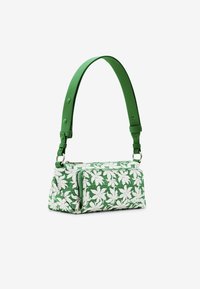 Borsa verde con un motivo floreale testurizzato. Presenta un compartimento con zip e una tracolla verde regolabile. Forma rettangolare compatta.