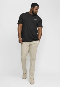 Jack & Jones JPSTMARCO JJDAVE LC NOOS PLS - Chino - crockery