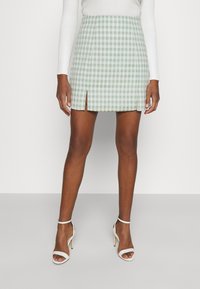 Glamorous Minisukně - green