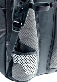 Deuter Backpack - schwarz (200)