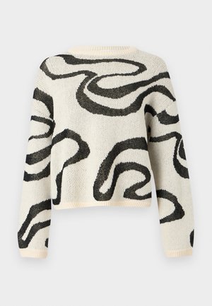 Kreminė megztinė su juoda abstrakčia spiralės raštu, laisva forma, ilgos rankovės, apvalus iškirpimas, tekstūruota medžiaga ir raukšlėtos rankogaliai.