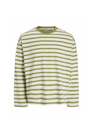 Lange mouwen t-shirt in crème en olijfgroene strepen, gemaakt van zachte katoen, met een ronde halslijn en een relaxte pasvorm.