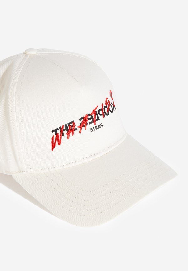 WHAT IS EN - Cap - ecru2