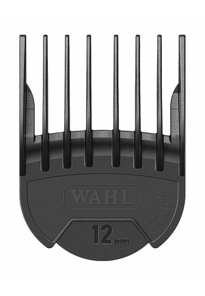 12 mm Wahl tondeusekam van zwart plastic met gelijkmatig verdeelde tanden, gelabeld "Made in Germany."