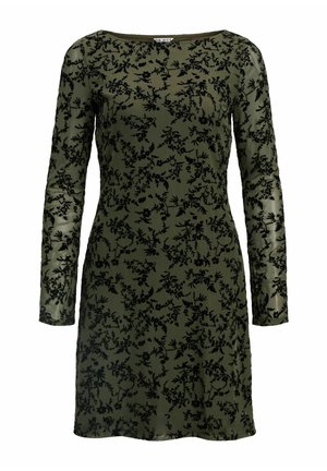 Olivno zelena dolga obleka z dolgimi rokavi in črnim cvetličnim vzorcem iz žametne tkanine, okrogla ovratnica in prilegajoča se silhueta.