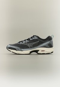 Неизбран, iron gate/black/metallic gray