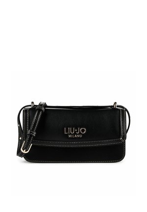 Kleine schwarze Leder-Umhängetasche mit weißen Nähten und verstellbarem Riemen, mit silbernem "Liu Jo Milano" Logo auf der Vorderklappe.