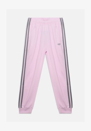 Lyserøde træningsbukser med elastisk linning, mørkegrå sidelommer, forlommer og Adidas-logo på venstre lår.