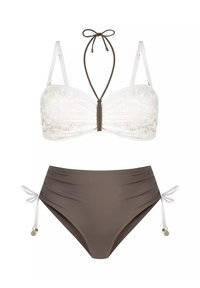 Biały teksturowany top bikini z regulowanymi ramiączkami i brązowym wiązaniem na szyję, połączony z brązowymi majtkami bikini o wysokim stanie z białymi wiązaniami po bokach.