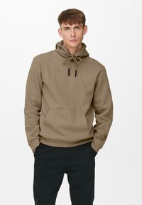 Only & Sons ONSCERES HOODIE - Sweatshirt - hellbraun