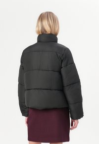 Vero Moda VMPARDA - Vinterjakke - black